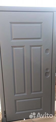 Дверь входная металлическая новая