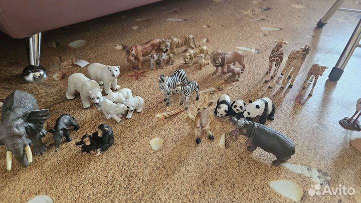 Фигурки schleich и mojo