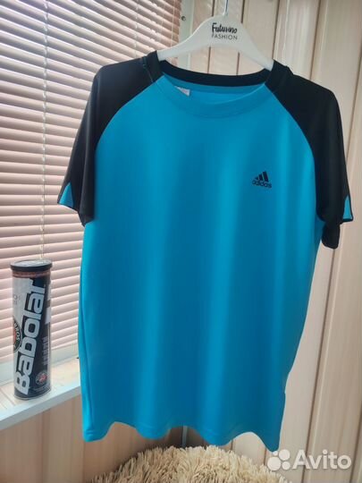 Спортивный костюм для тенниса