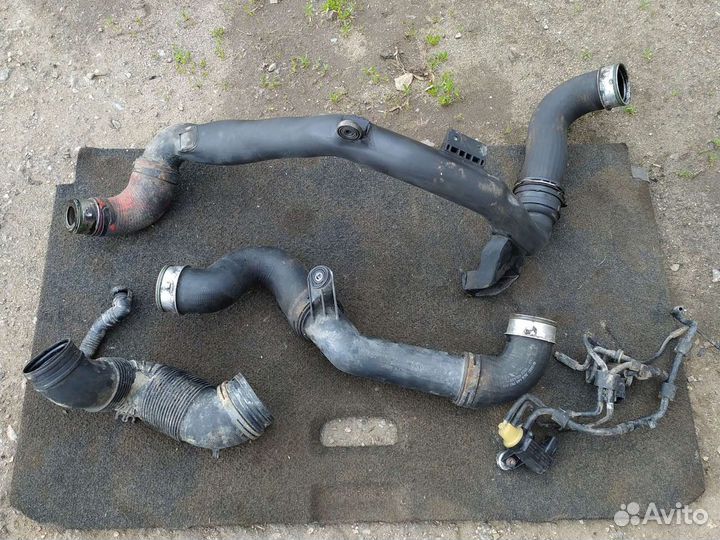 Патрубки турбины skoda superb 2008 года 2 л TDI