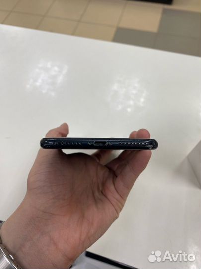 iPhone 7 Plus 32Gb 75 акб Черный imei3553460880781