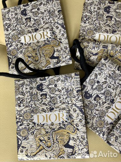 Подарочные пакеты