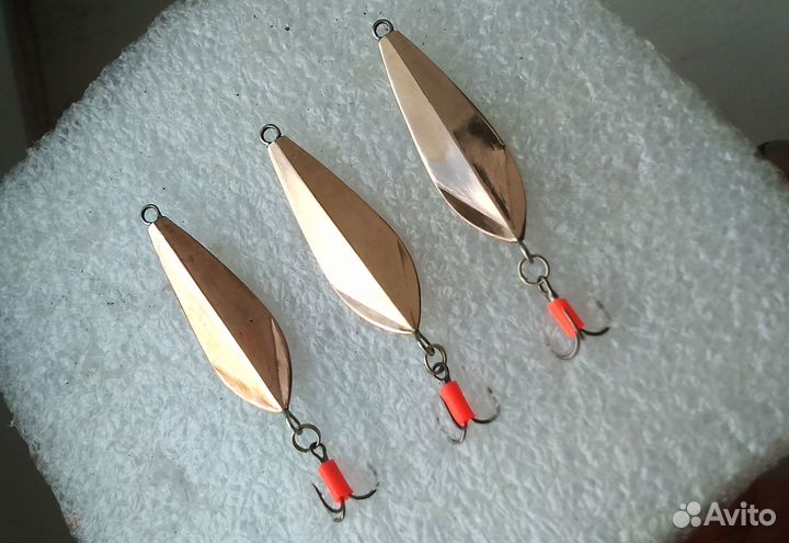 Рыбалка зимняя удочки и блёсны