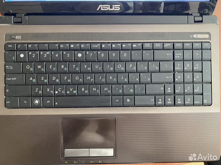 Ноутбук asus x53u