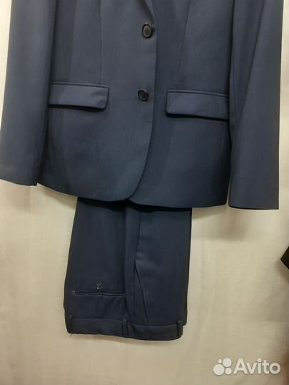 Школьный костюм