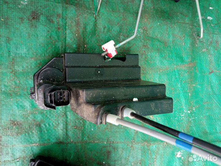 Замок двери Ssang Yong Kyron Ссанг Ёнг Кайрон