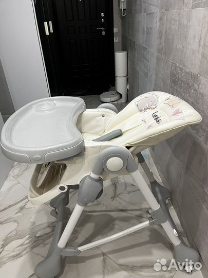 Стульчик для кормления corol