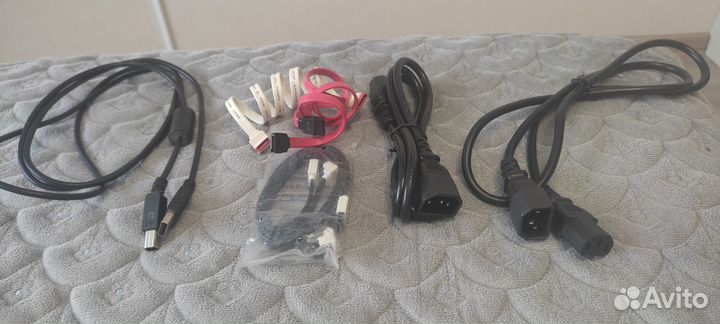 Кабель для компьютера