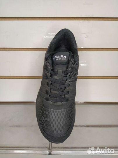 Кроссовки новые Kajila 41,44 размер