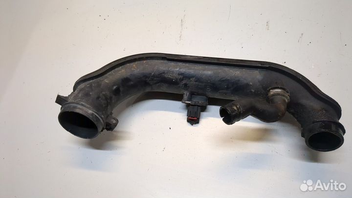 Патрубок интеркулера Ford Transit