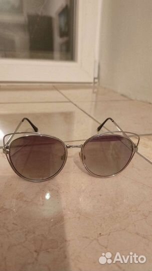 Солнцезащитные очки