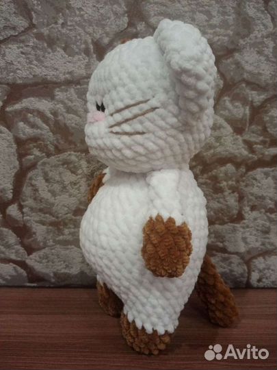 Кот игрушка