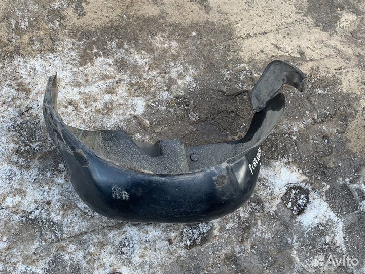 Подкрылок задний правый renault logan 2