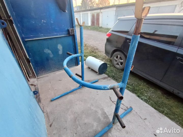 Стойка для штанги