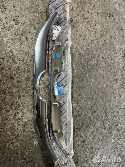 Накладка решетки радиатора хром Hyundai ix35