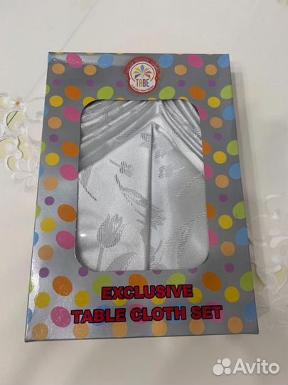 Новая скатерть и салфетки для стола 160х220 см