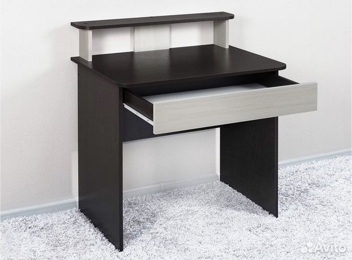 Стол компьютерный