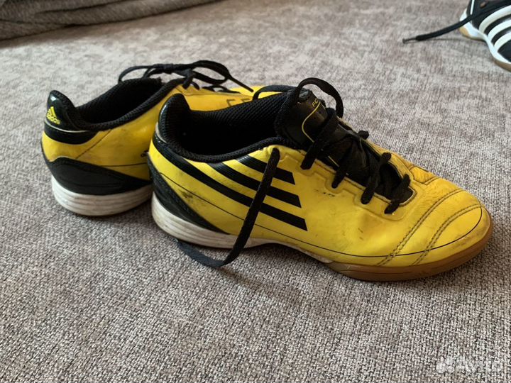Футзалки adidas F50