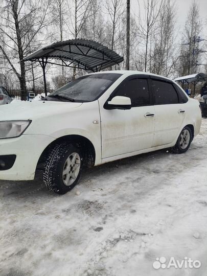 LADA Granta 1.6 МТ, 2012, 330 000 км