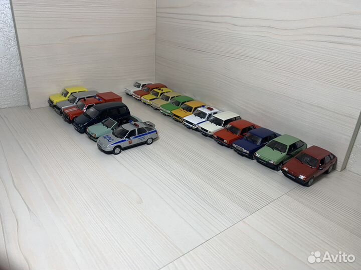 Коллекциия Ваз, Москвич, иж Deagostini