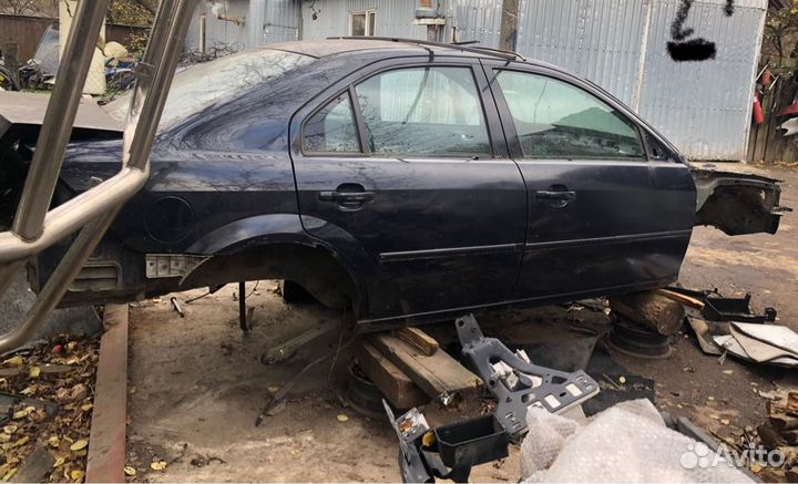 Кузов форд мондео 3 mondeo 3 2005 года