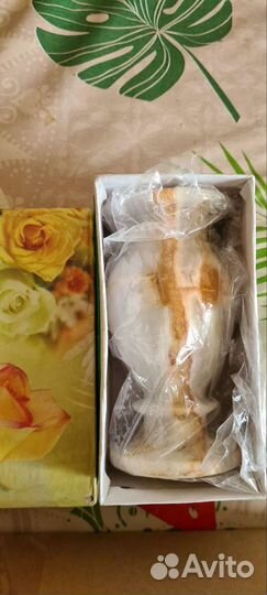 Ваза из мраморного оникса