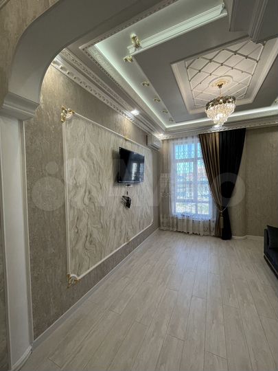 2-к. квартира, 66 м², 5/14 эт.