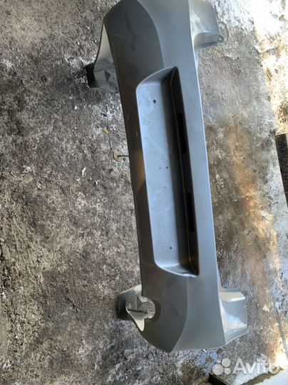 Задний бампер на гранту