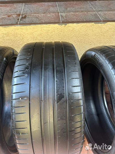 Pirelli P Zero 275/40 R21 и 315/35 R21