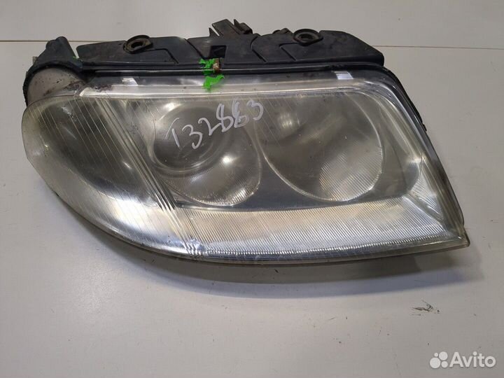 Фара (передняя) Volkswagen Passat 5, 2002