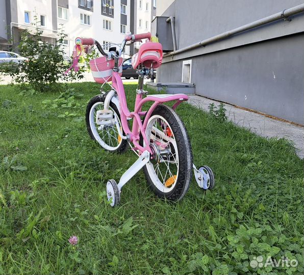 Детский велосипед Royal Baby Little Swan New 16