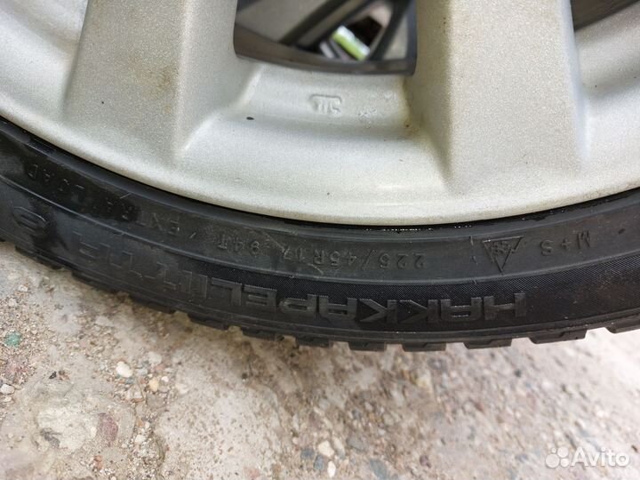 Nokian Tyres Hakkapeliitta 8 225/45 R17
