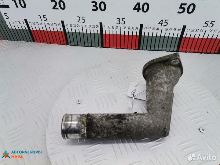 Корпус термостата Toyota RAV4 2 (XA20) рест. 2004