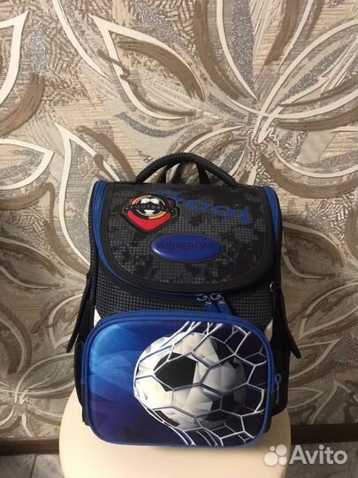 Рюкзак школьный для мальчика 1 класс
