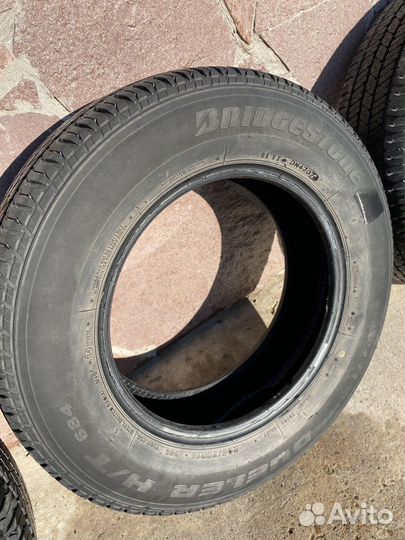 Bridgestone Dueler H/T 684 205/70 R15