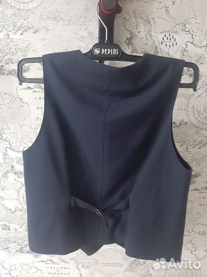 Жилетка для мальчика школьная