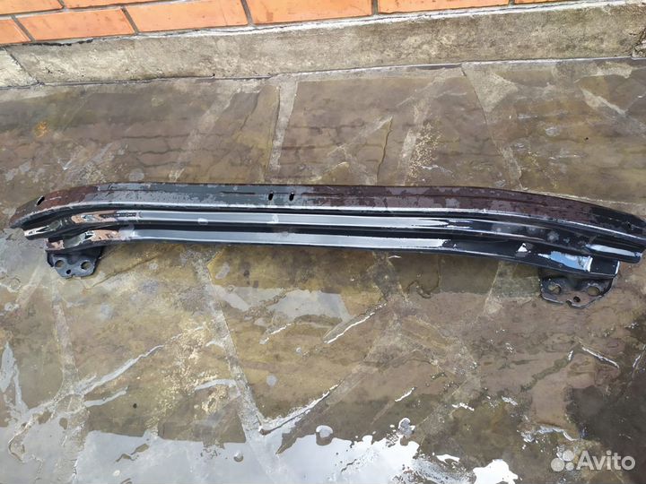 Усилитель переднего бампера Fiat Stilo 1.6л