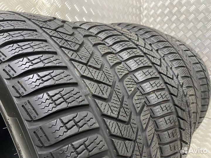 Pirelli Winter Sottozero 3 205/50 R17 93V