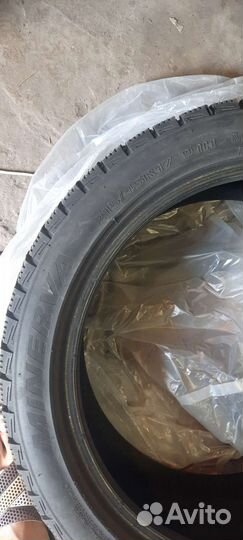 Minerva S220 Ice Plus 215/45 R17