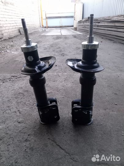 Стойки новые на Калину