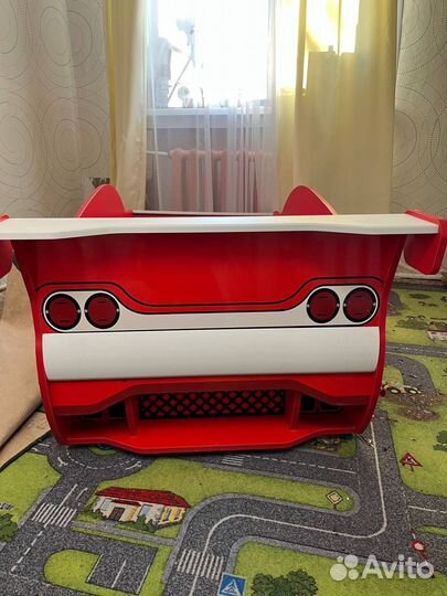 Кровать детская с матрасом