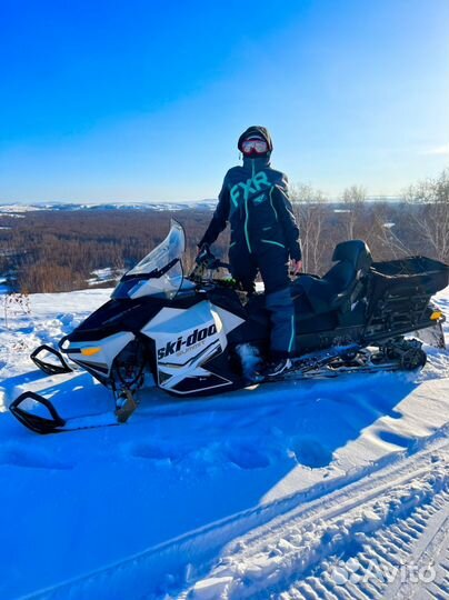 Комбинезон для снегохода