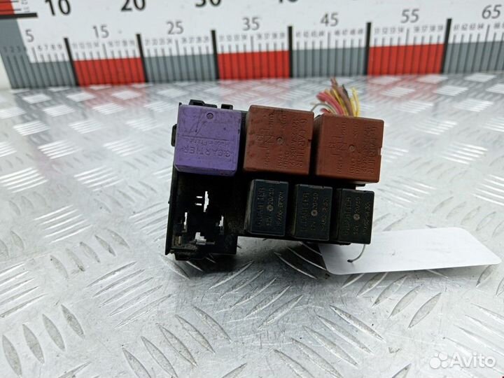 Блок реле Renault Clio 2 2001 8200269655
