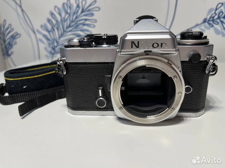 Пленочная камера Nikon FE