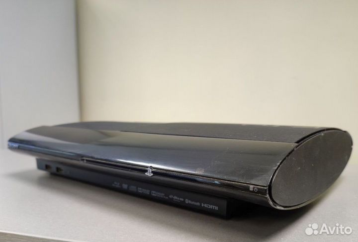 Прошитая PS3 Super Slim 500GB + крутые игры