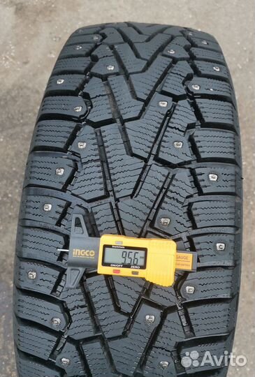 Pirelli Winter Ice Zero 215/55 R17