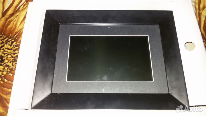 Новая цифровая фоторамка Cavei CV-DPF-07