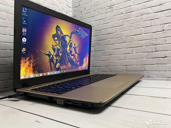 Игровой ноутбук Asus GeForce 810m / 4 ядра / SSD