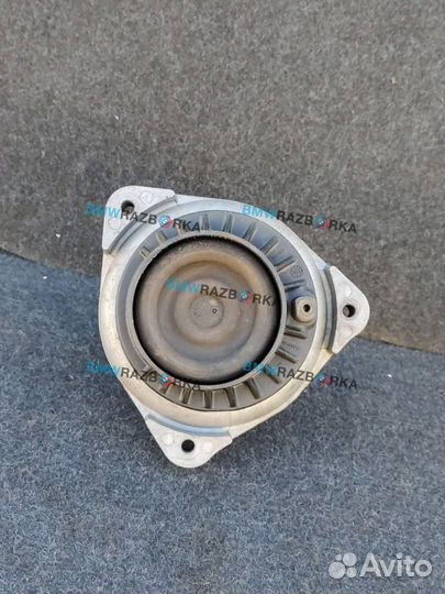 Подушка крепления двигателя левая BMW 7 6777373