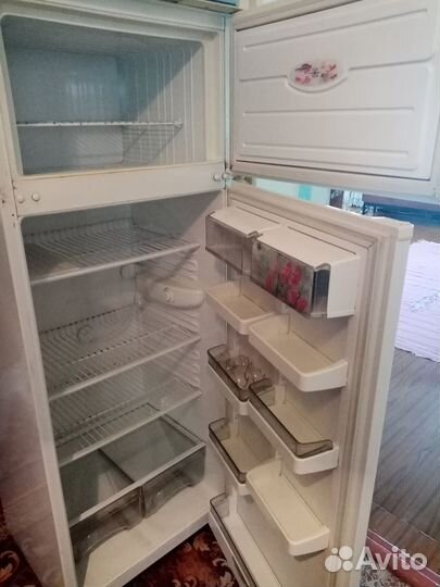 Холодильник атлант бу